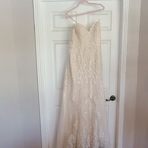 Mori Lee Cream Lace Wedding Dress